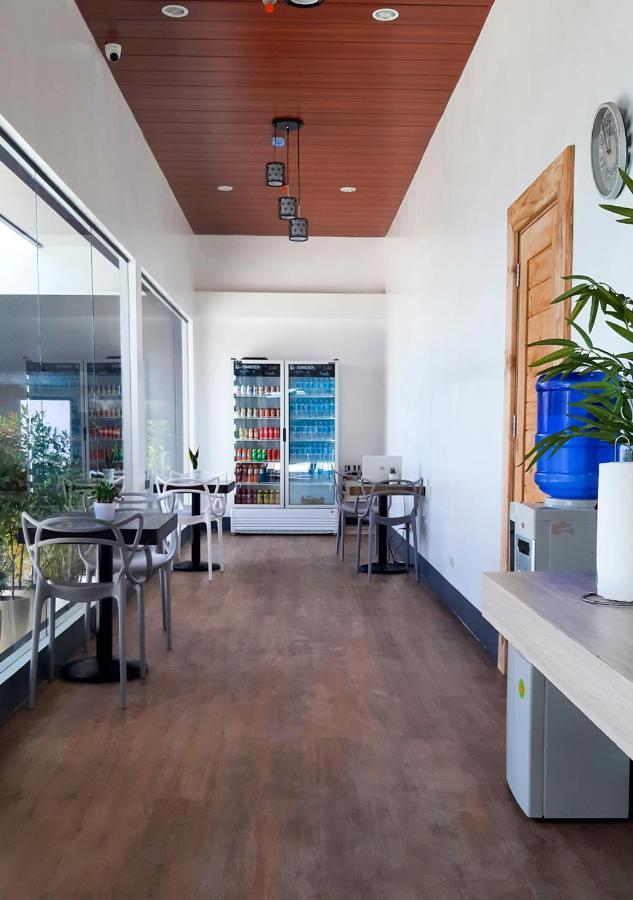 M Liloan Pension House Catarman  エクステリア 写真