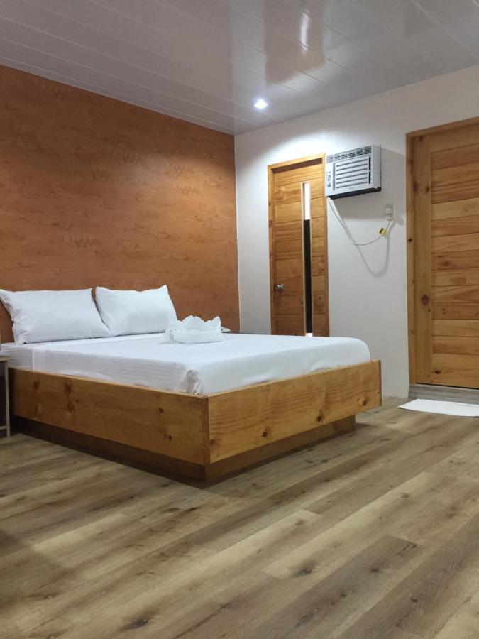 M Liloan Pension House Catarman  エクステリア 写真
